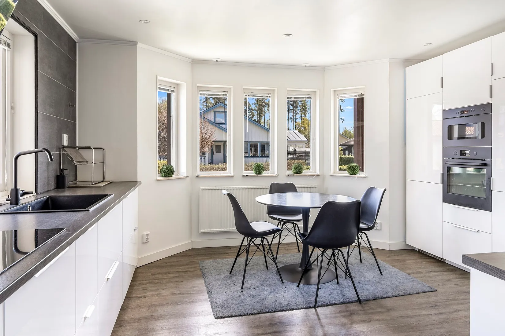 Villa, Liljanstorpsvägen 10, Liljanstorp, Västerås