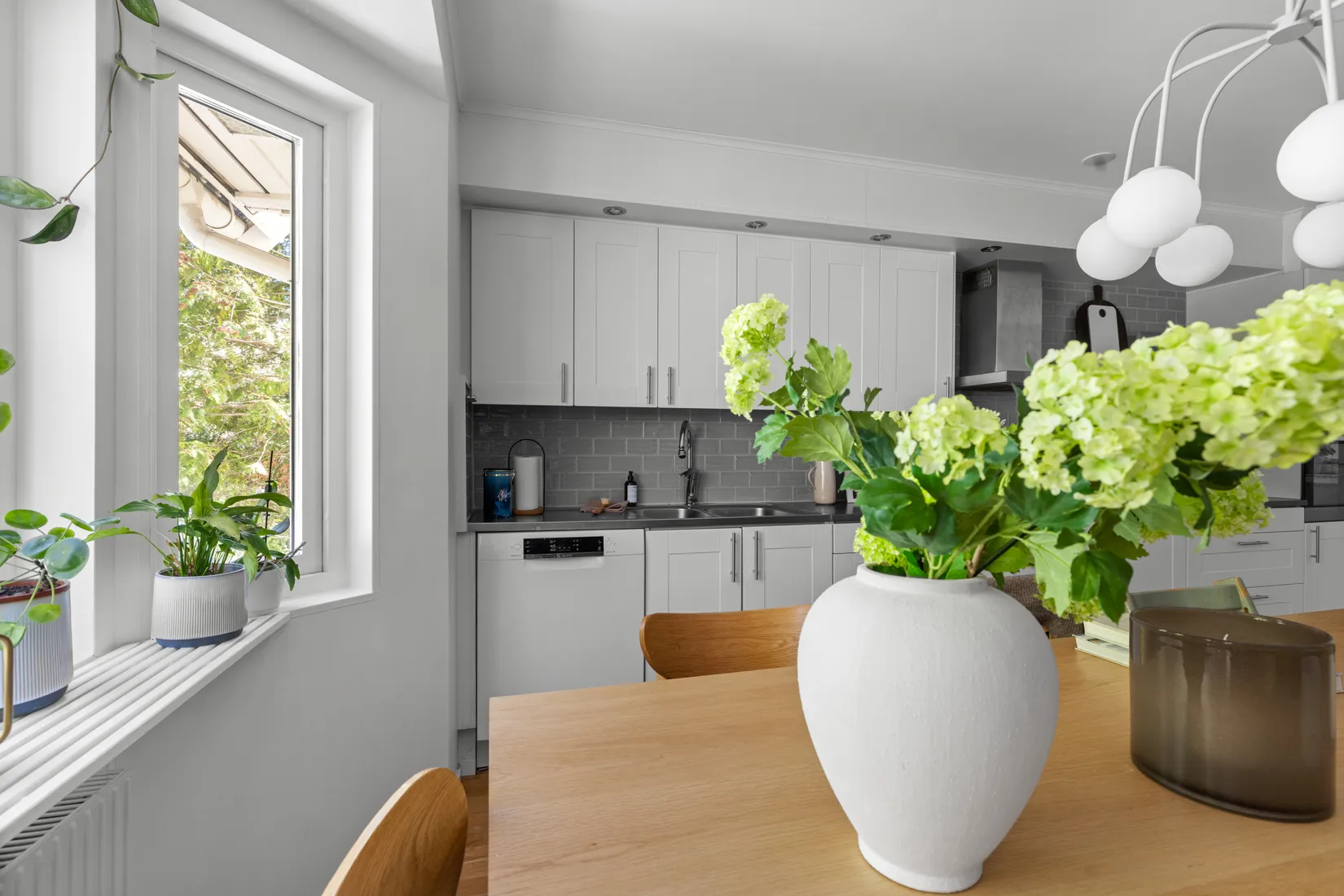 Villa, Bansjöslingan 8A, Trollbäcken, Tyresö