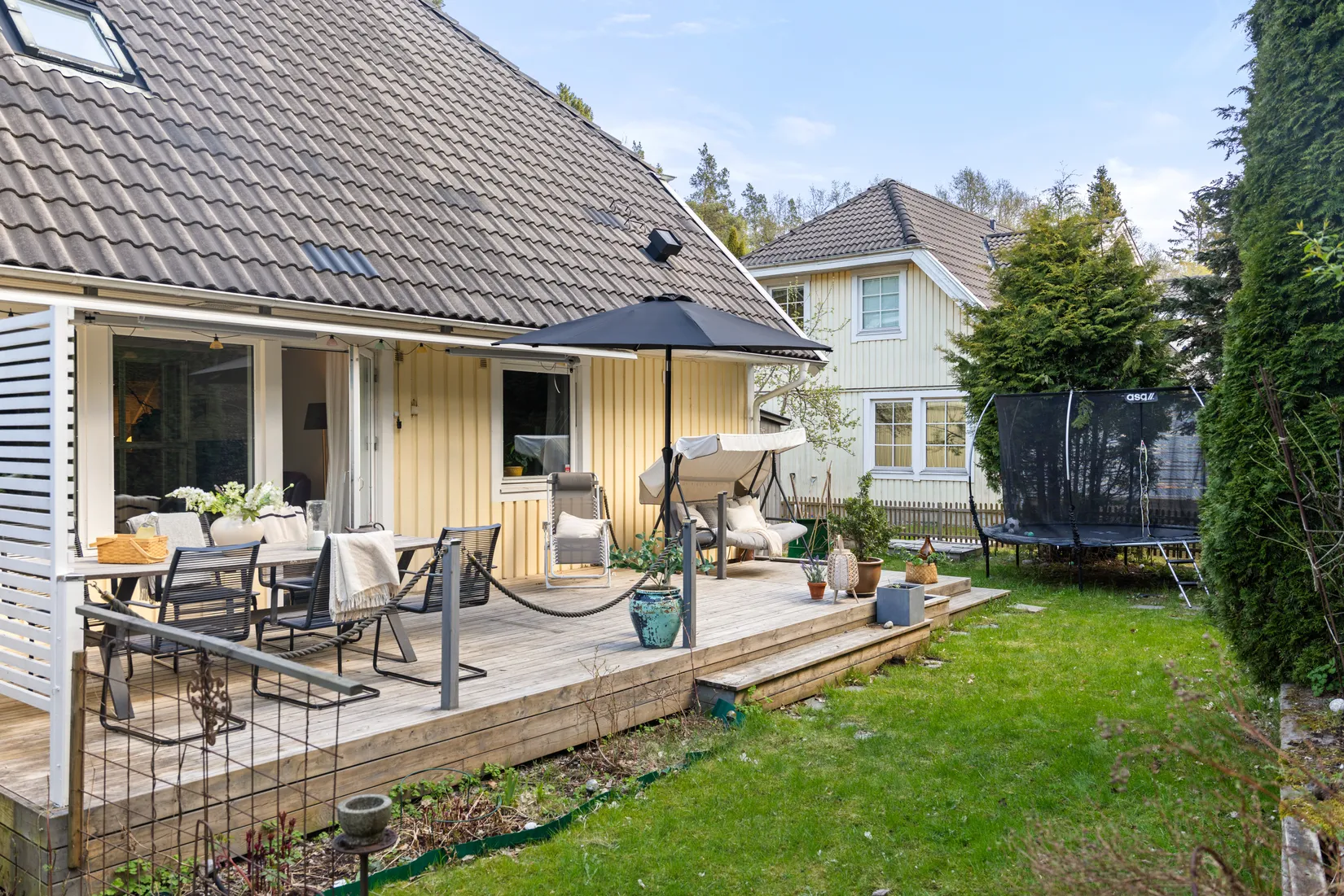 Villa, Bansjöslingan 8A, Trollbäcken, Tyresö