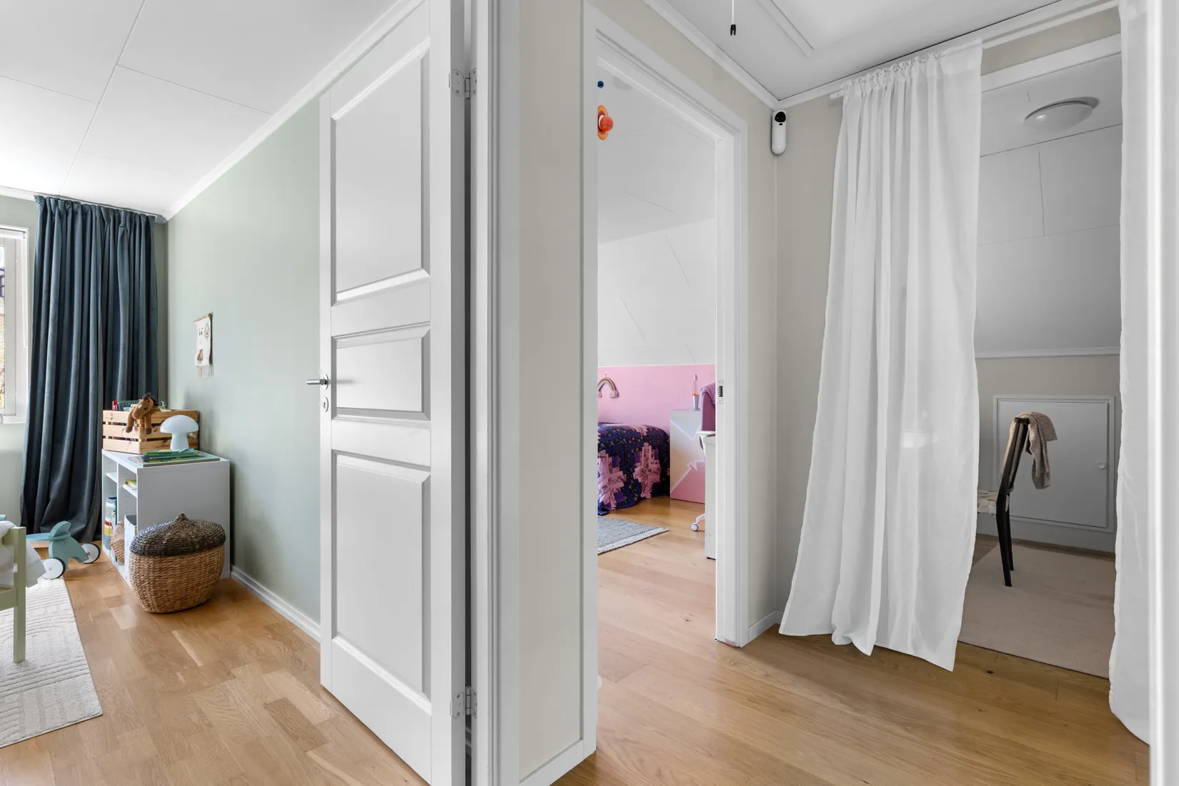 Villa, Bansjöslingan 8A, Trollbäcken, Tyresö