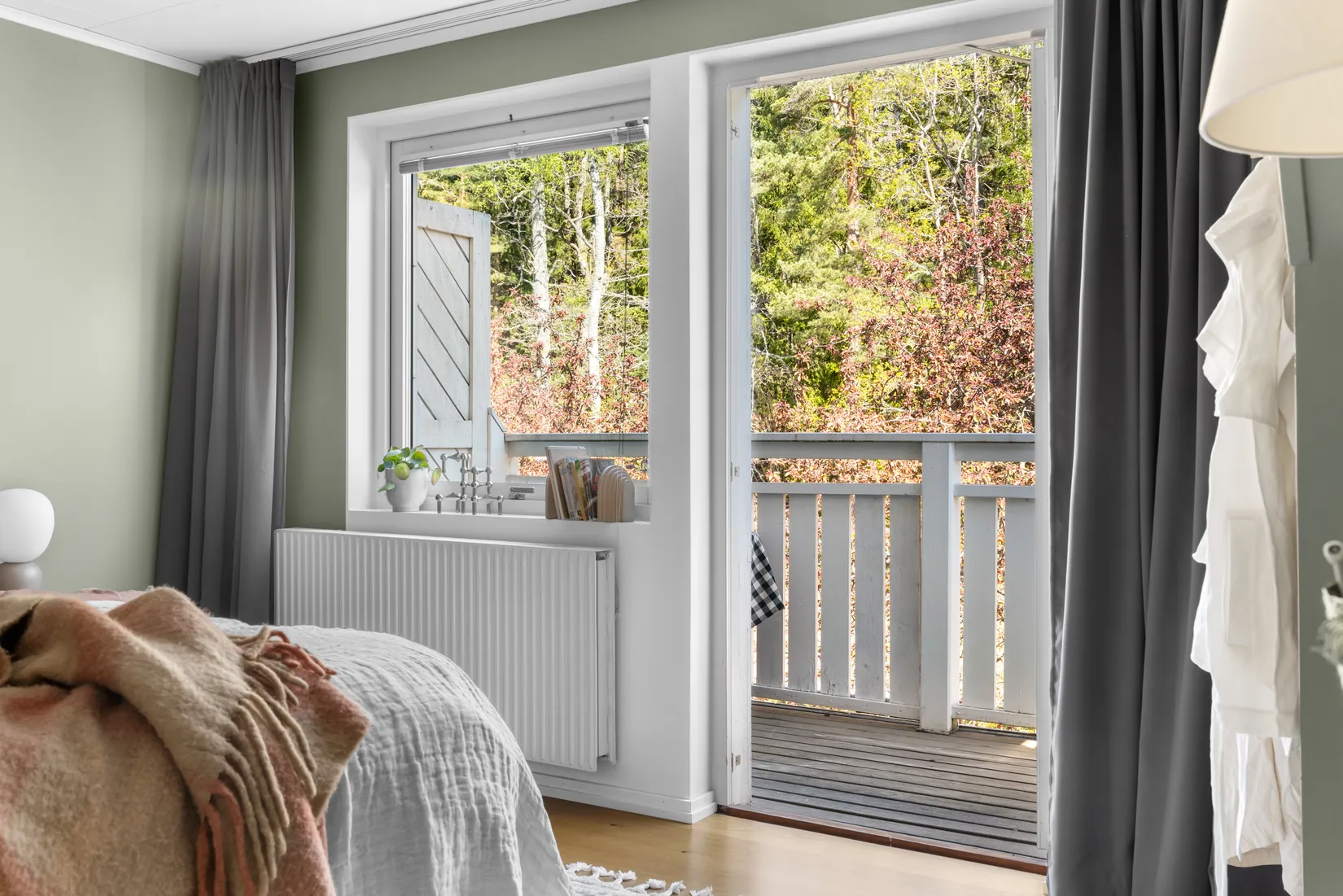 Villa, Bansjöslingan 8A, Trollbäcken, Tyresö
