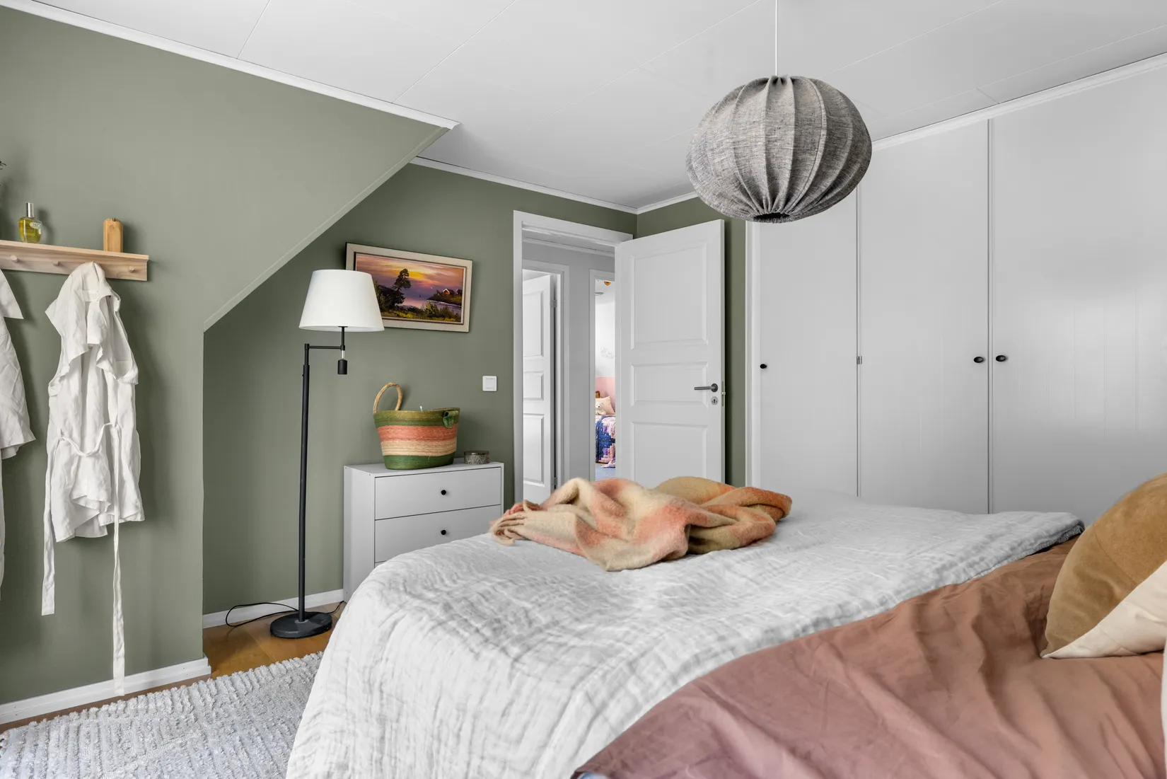 Villa, Bansjöslingan 8A, Trollbäcken, Tyresö