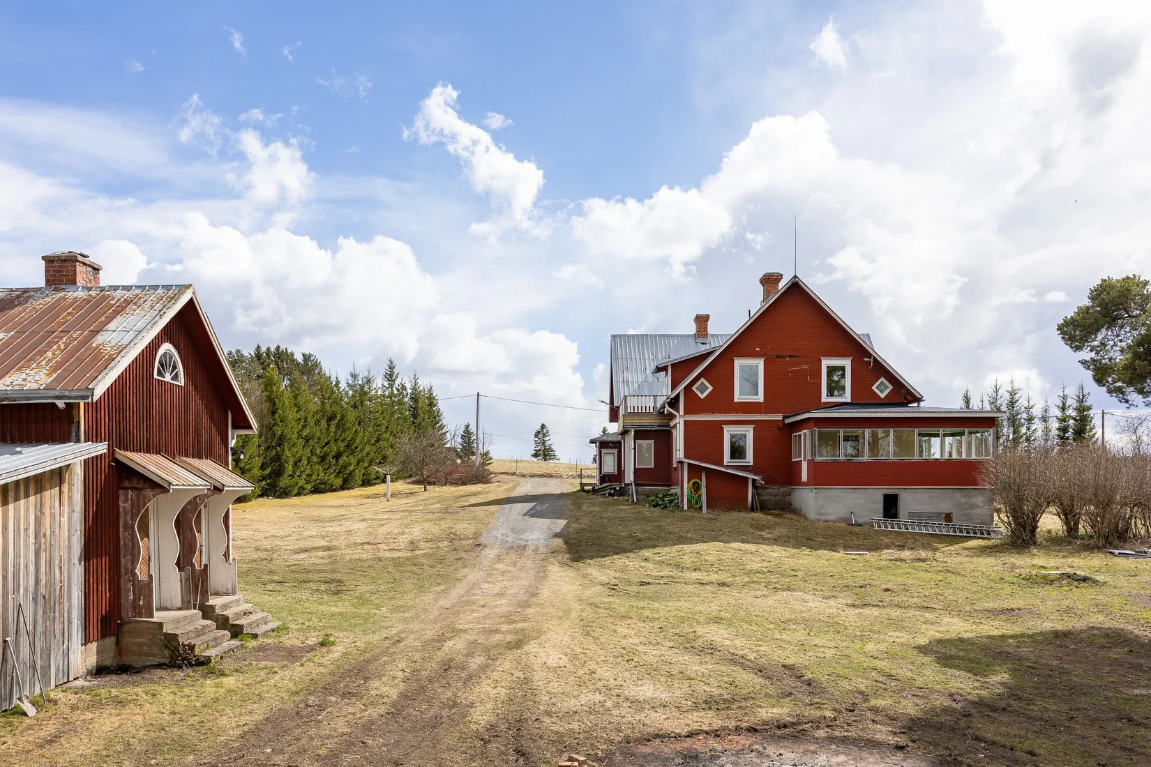 Villa, Hällne 209, Oviken, Berg