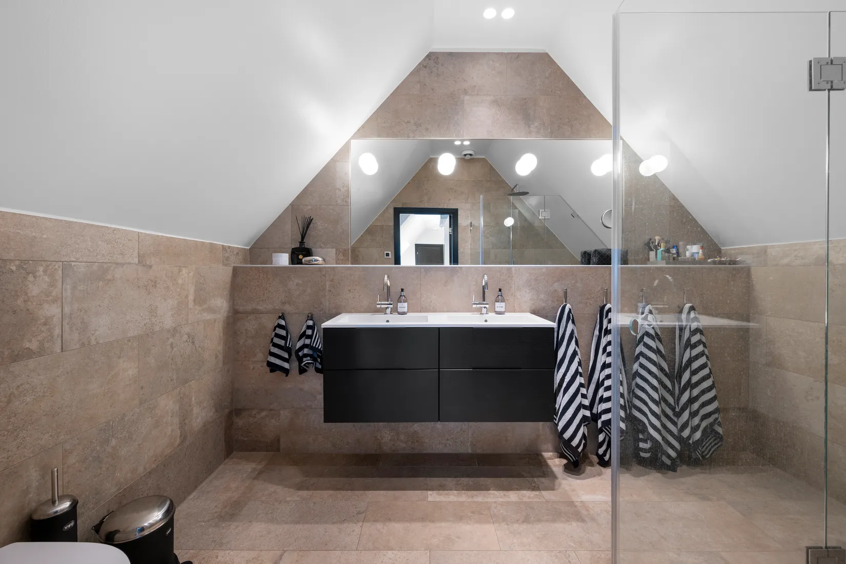 Villa, Anders Olsvägen 11B, Höllviken/Kanalgatorna, Vellinge