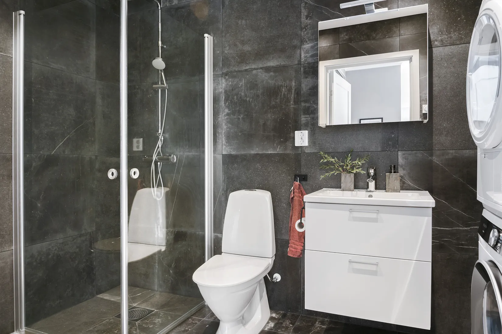 Bostadsrätt, Radhus, Sankta Magnhilds väg 19A, Råbylund, Lund