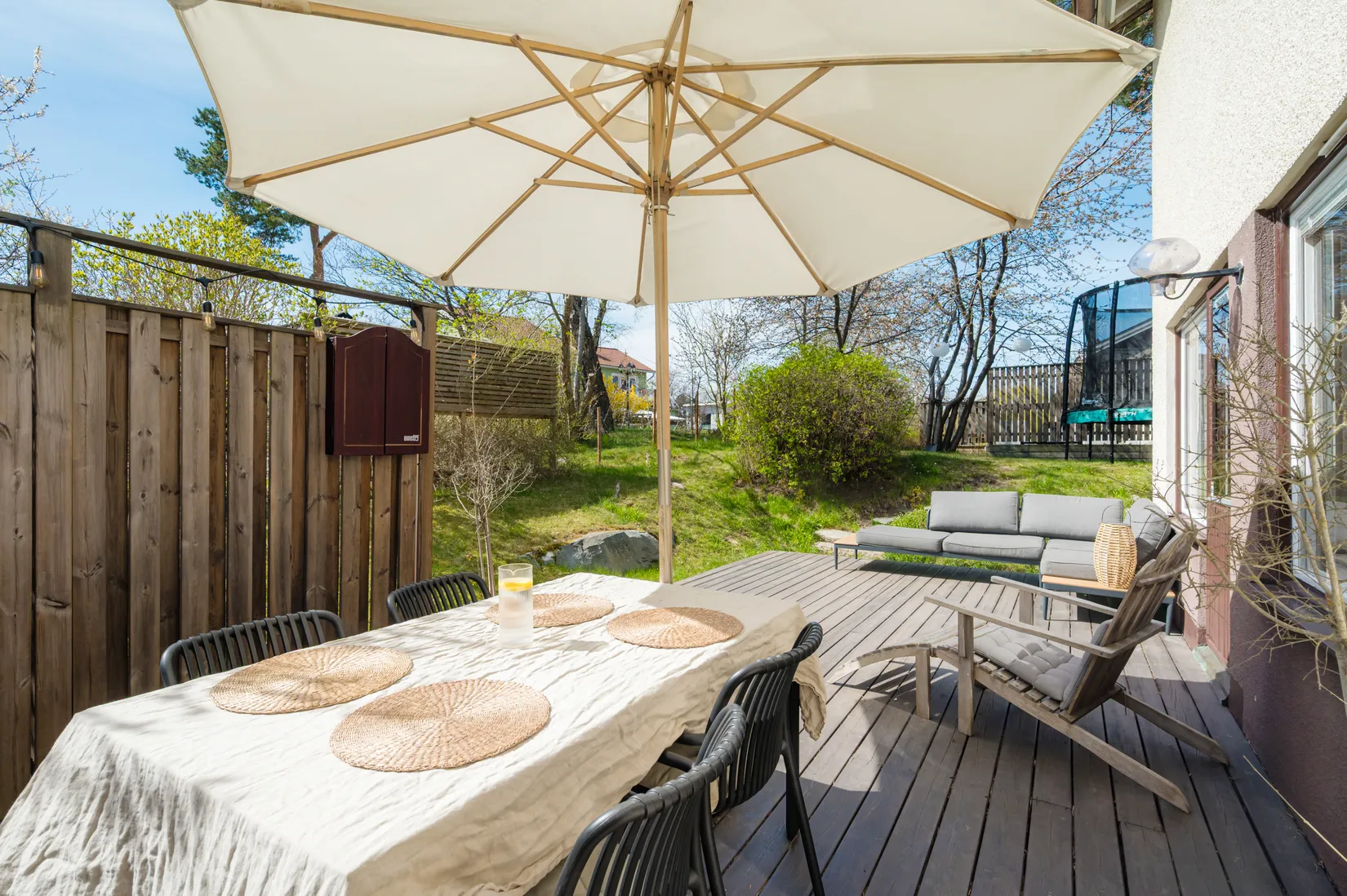 Villa, Radhus, Sämjevägen 21, Vällingby - Nälsta, Stockholm