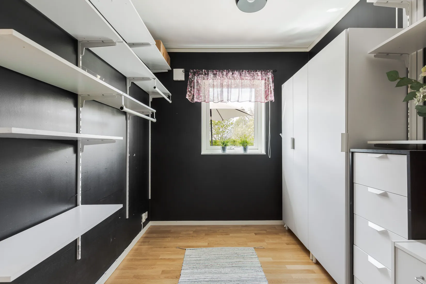 Villa, Skämby gård 5, Åkers Styckebruk, Strängnäs