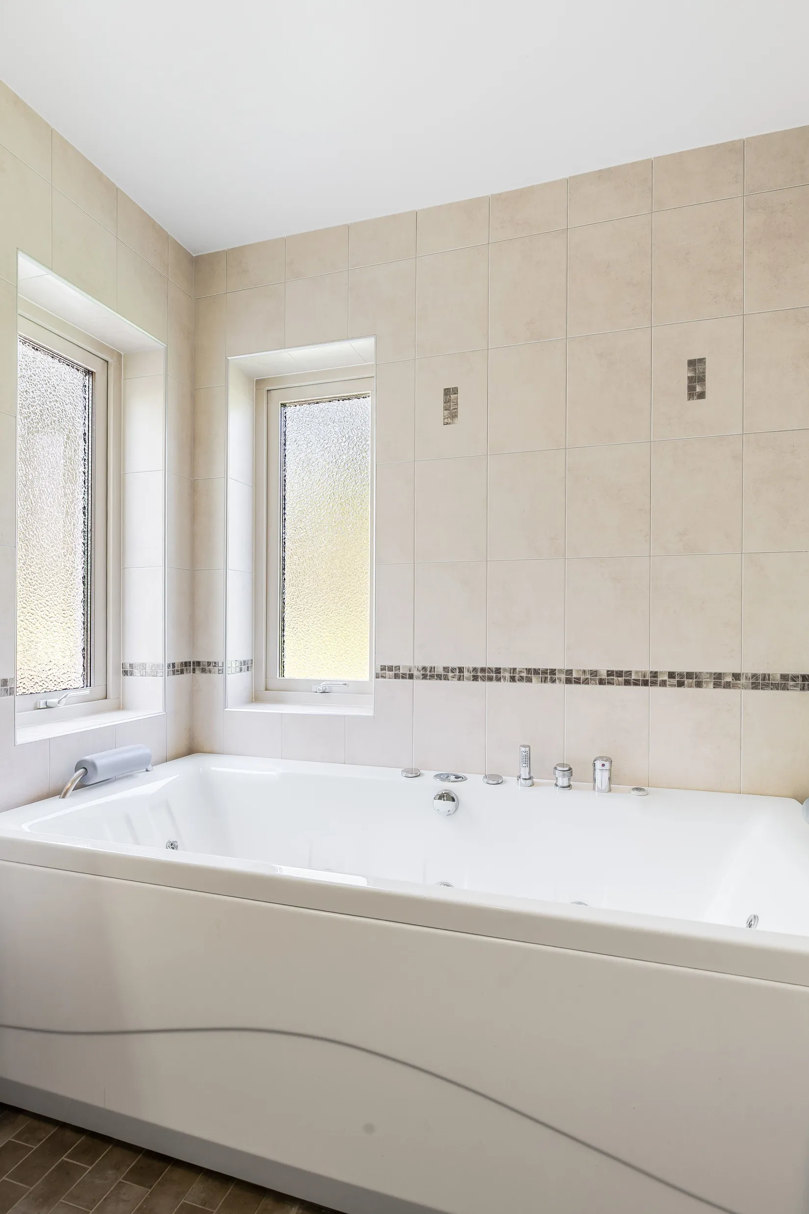Villa, Skämby gård 5, Åkers Styckebruk, Strängnäs