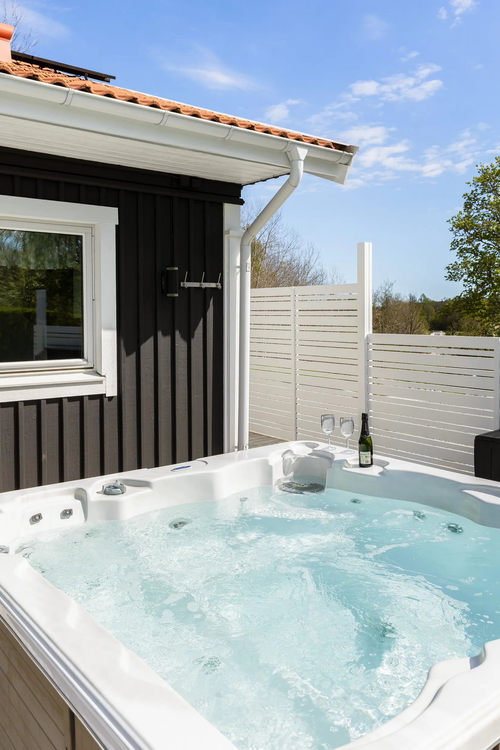 Villa, Skämby gård 5, Åkers Styckebruk, Strängnäs