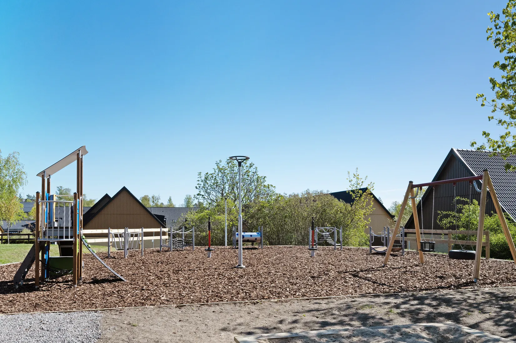 Bostadsrätt, Radhus, Lilla björnens gränd 50, Skälby, Järfälla