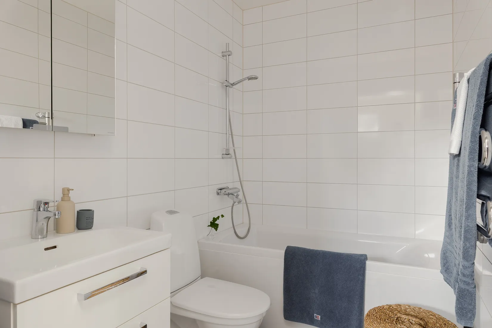 Villa, Sjövallavägen 23, Vallen, Växjö