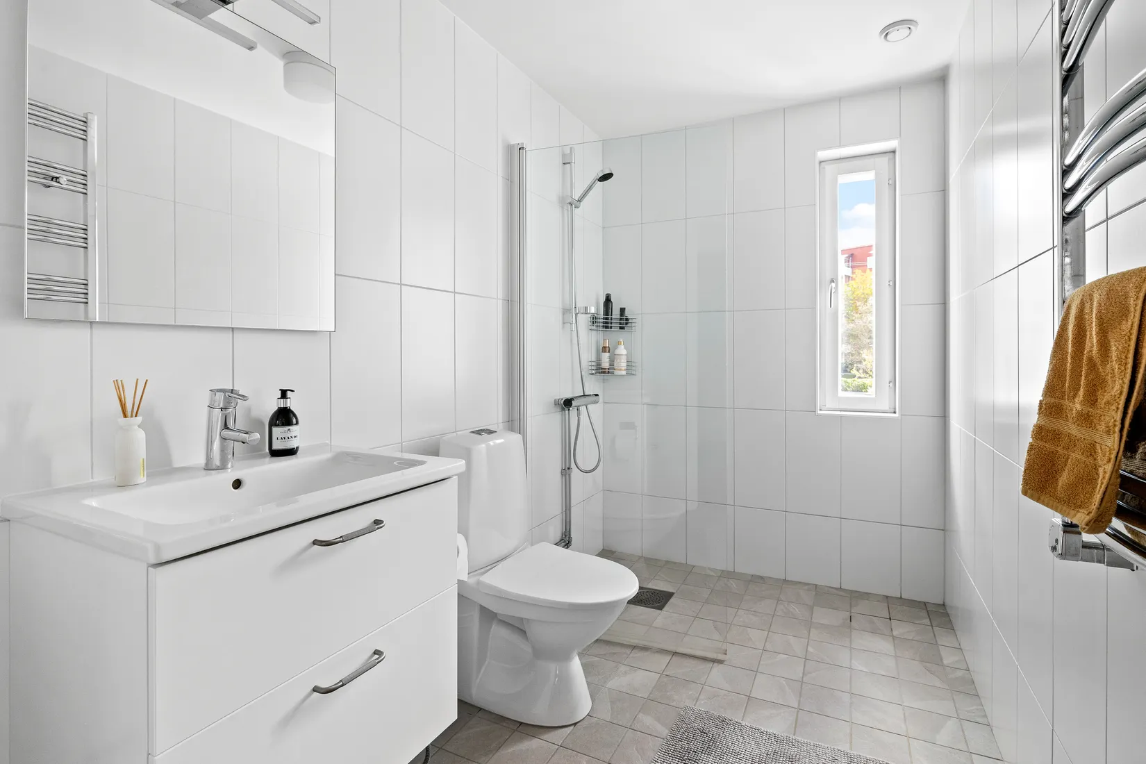 Bostadsrätt, Stockholmsvägen 164F, Täby Centrum, Täby