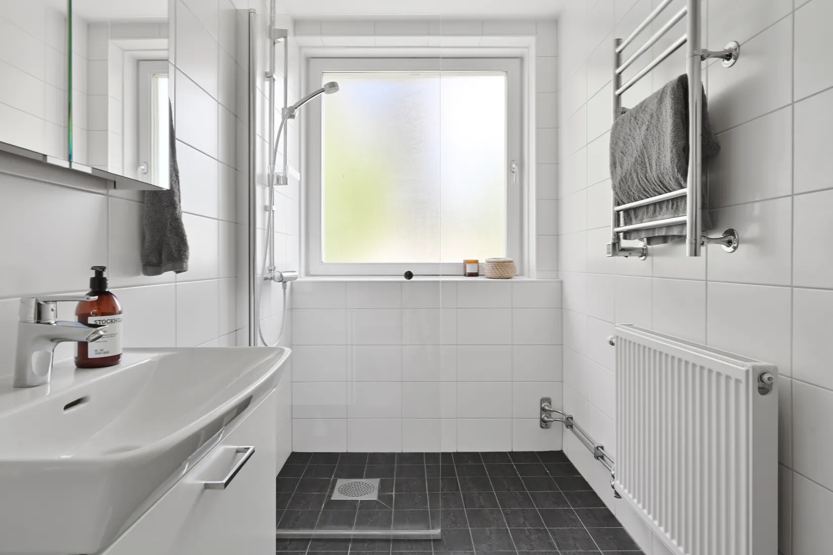 Bostadsrätt, Herrgårdsvägen 27, Centralt, Upplands Väsby