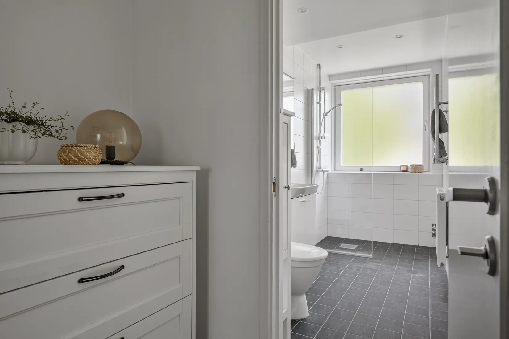 Bostadsrätt, Herrgårdsvägen 27, Centralt, Upplands Väsby