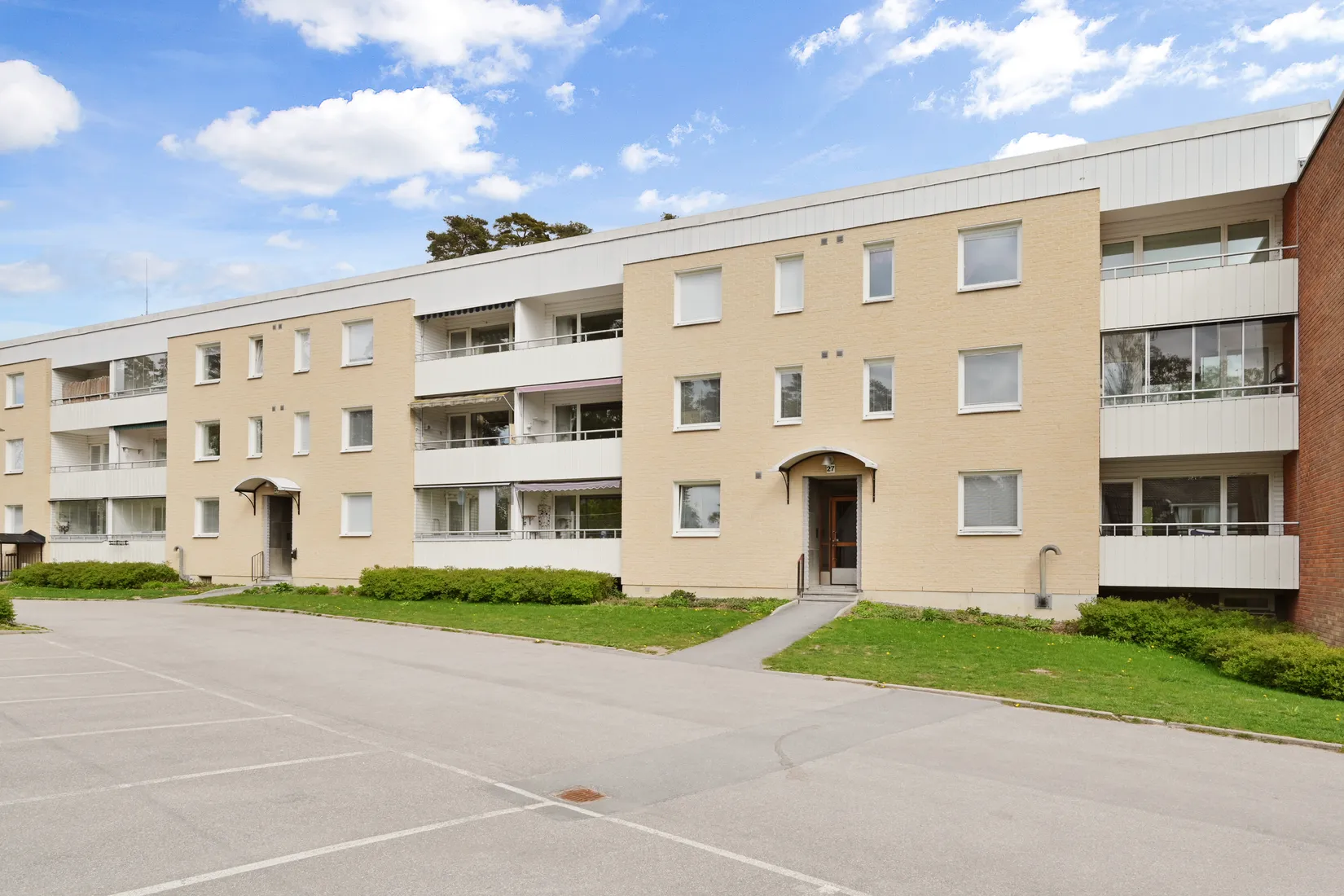 Bostadsrätt, Herrgårdsvägen 27, Centralt, Upplands Väsby