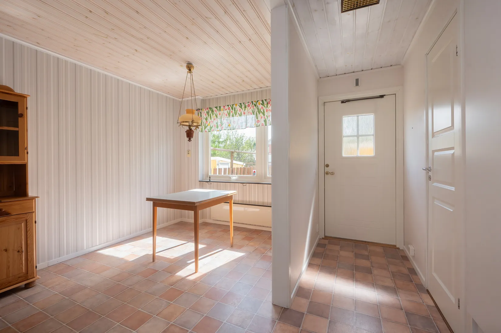 Radhus, Broängsbacken 6, Tumba - Broängen, Botkyrka