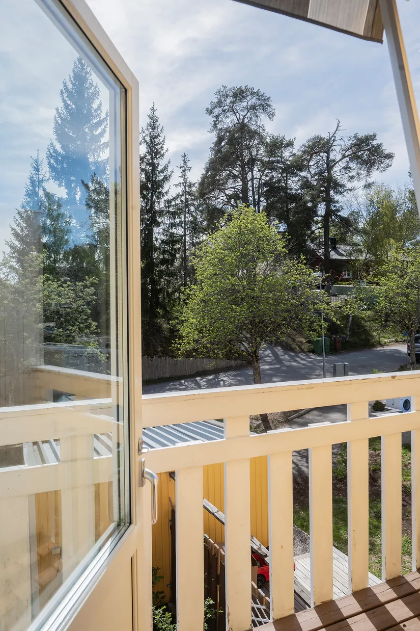 Radhus, Broängsbacken 6, Tumba - Broängen, Botkyrka
