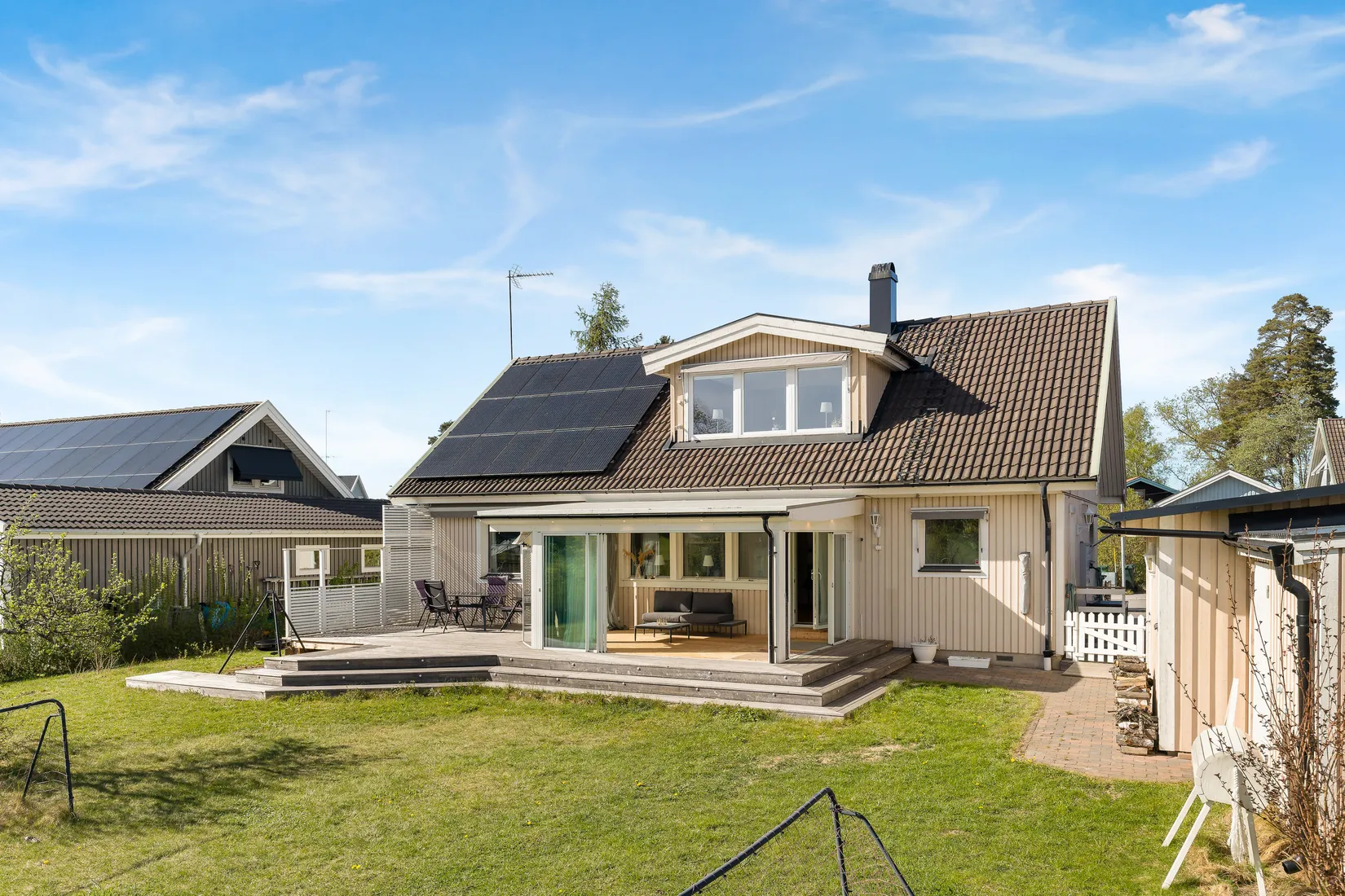 Villa, Oranievägen 5, Ekerö Närlunda, Ekerö