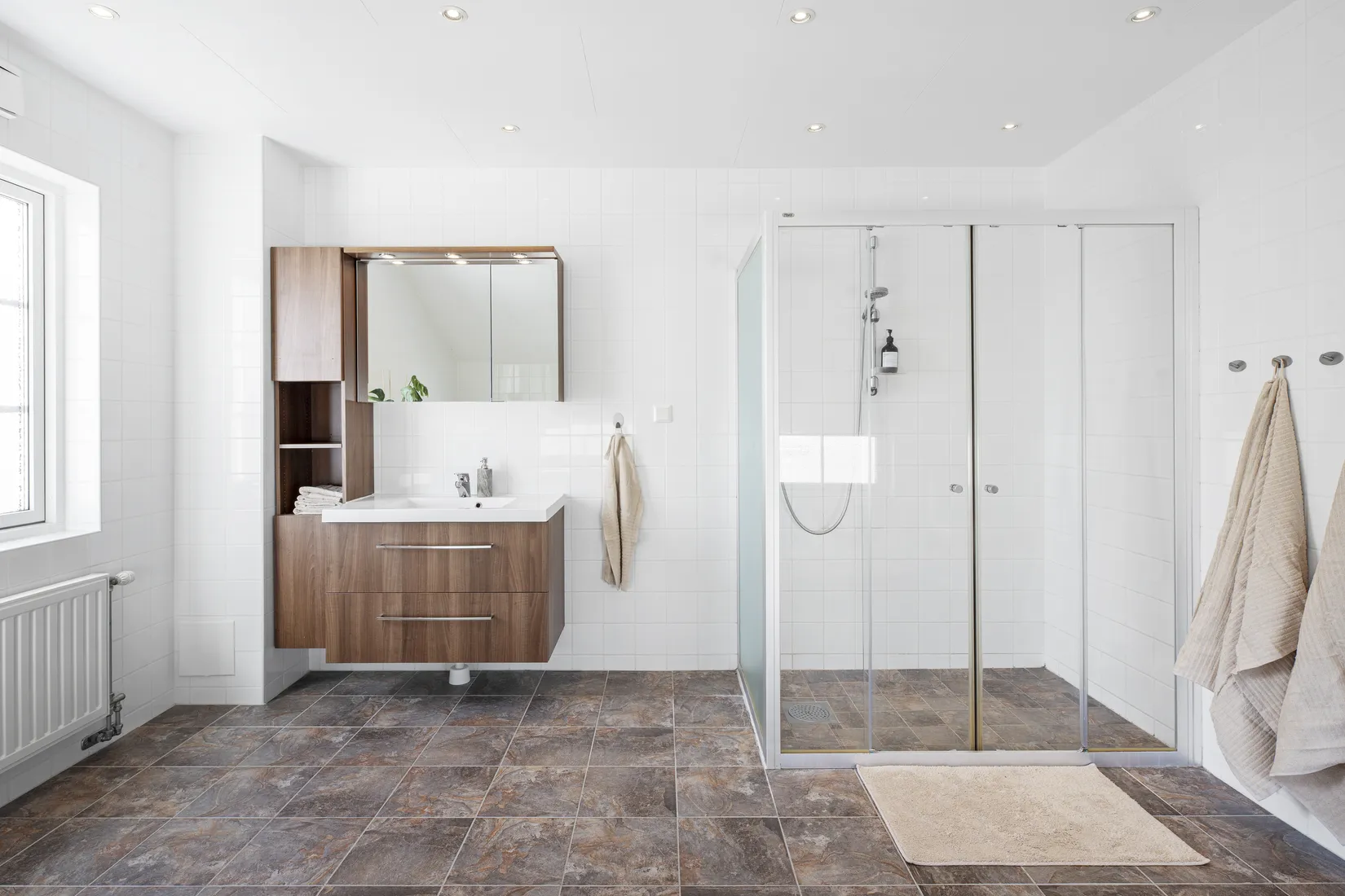 Villa, Spillkråkegatan 20, Alsike, Knivsta
