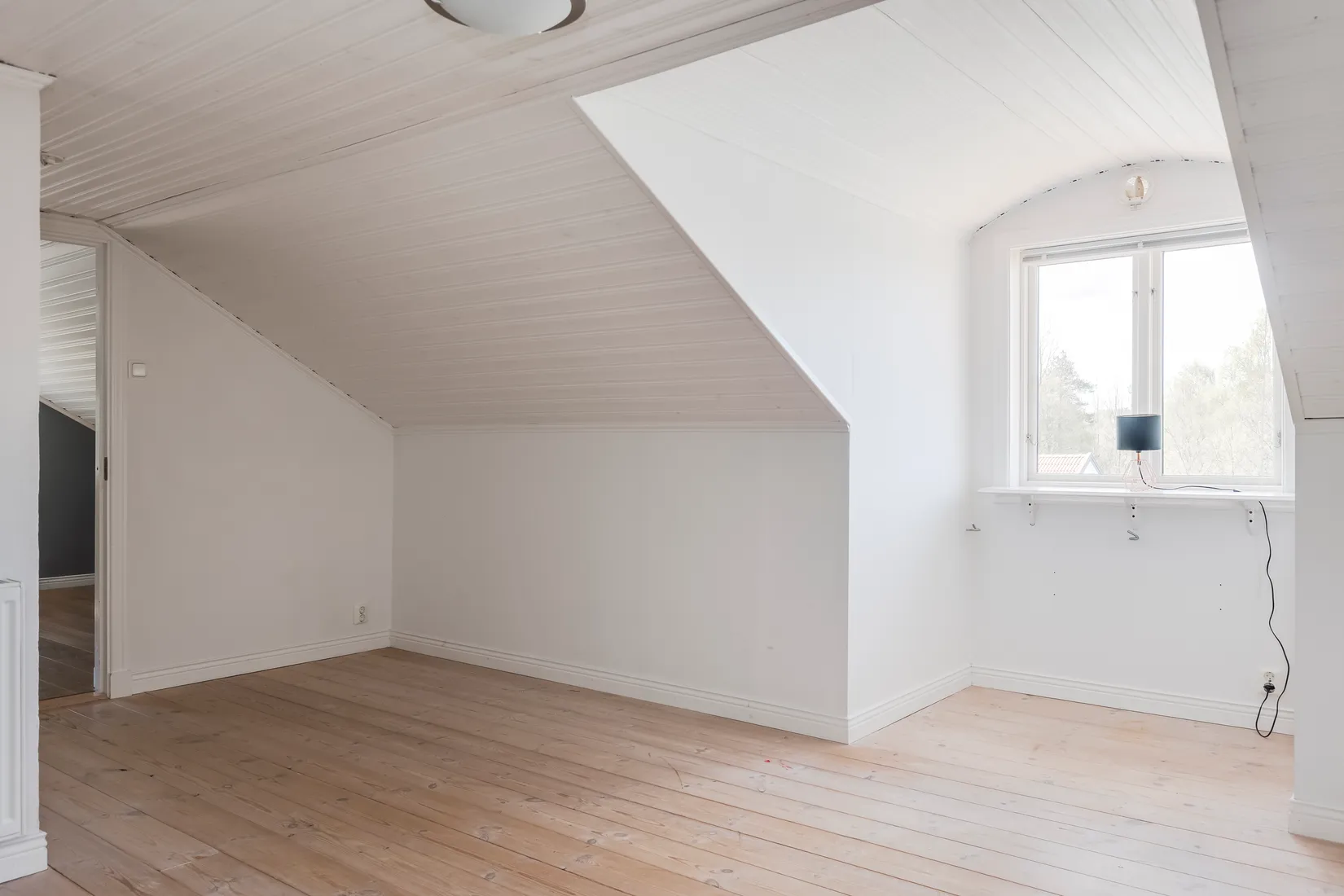 Villa, Navarevägen 18, Striberg, Nora