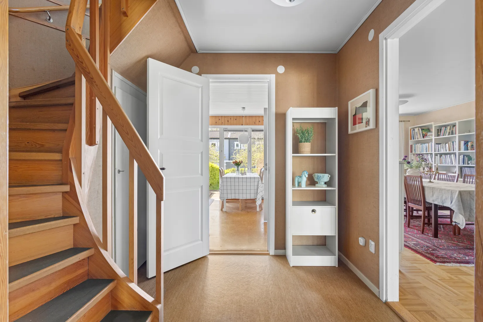 Villa, Radhus, Andebodavägen 325, Viksjö, Järfälla