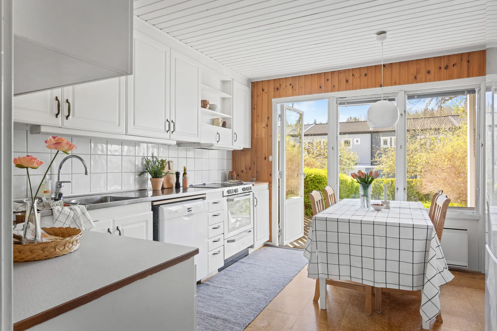 Villa, Radhus, Andebodavägen 325, Viksjö, Järfälla