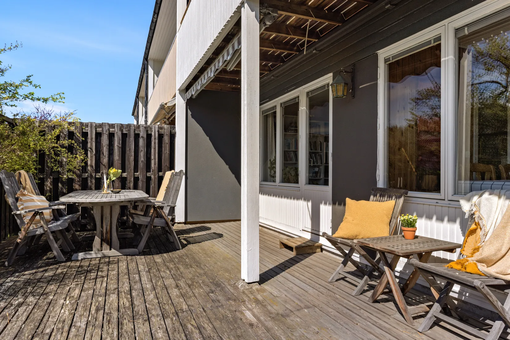 Villa, Radhus, Andebodavägen 325, Viksjö, Järfälla