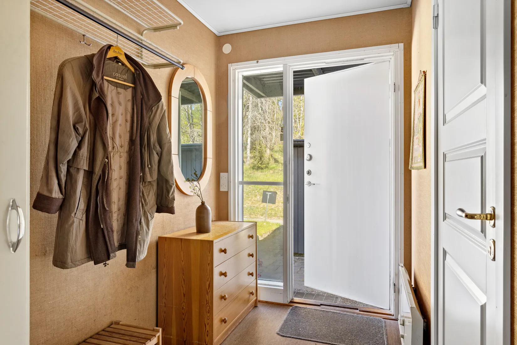 Villa, Radhus, Andebodavägen 325, Viksjö, Järfälla