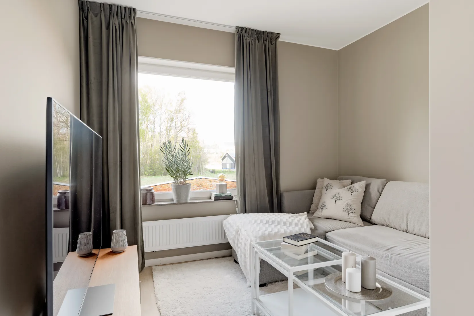 Radhus, Växthusgränd 17, Marieberg, Nyköping