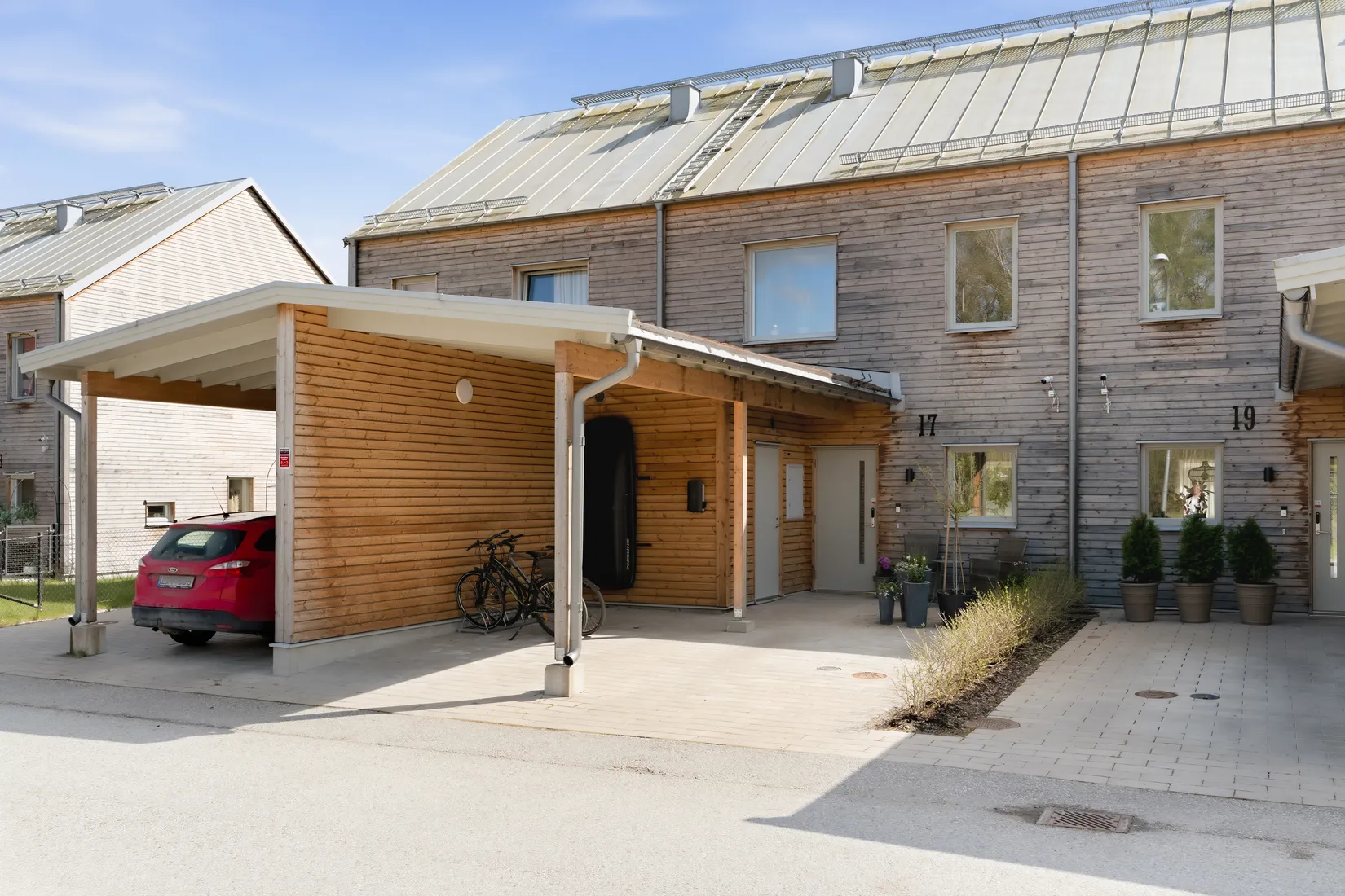 Radhus, Växthusgränd 17, Marieberg, Nyköping
