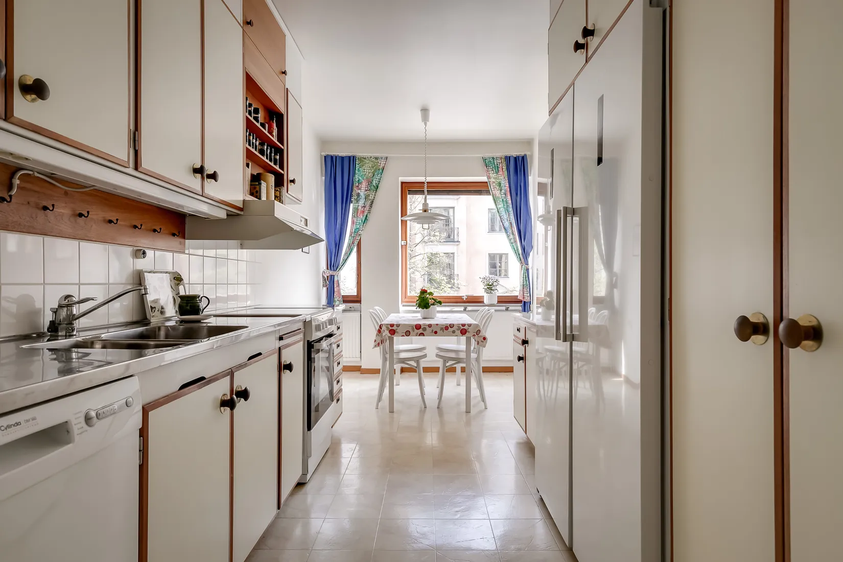 Bostadsrätt, Odengatan 30, 2 tr, Vasastan Sibirien, Stockholm
