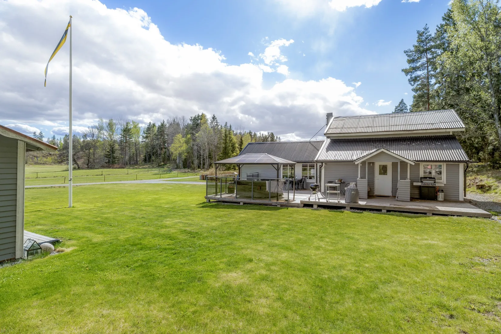 Villa, Västanbergsvägen 4, Dyvik/Nykvarn, Österåker