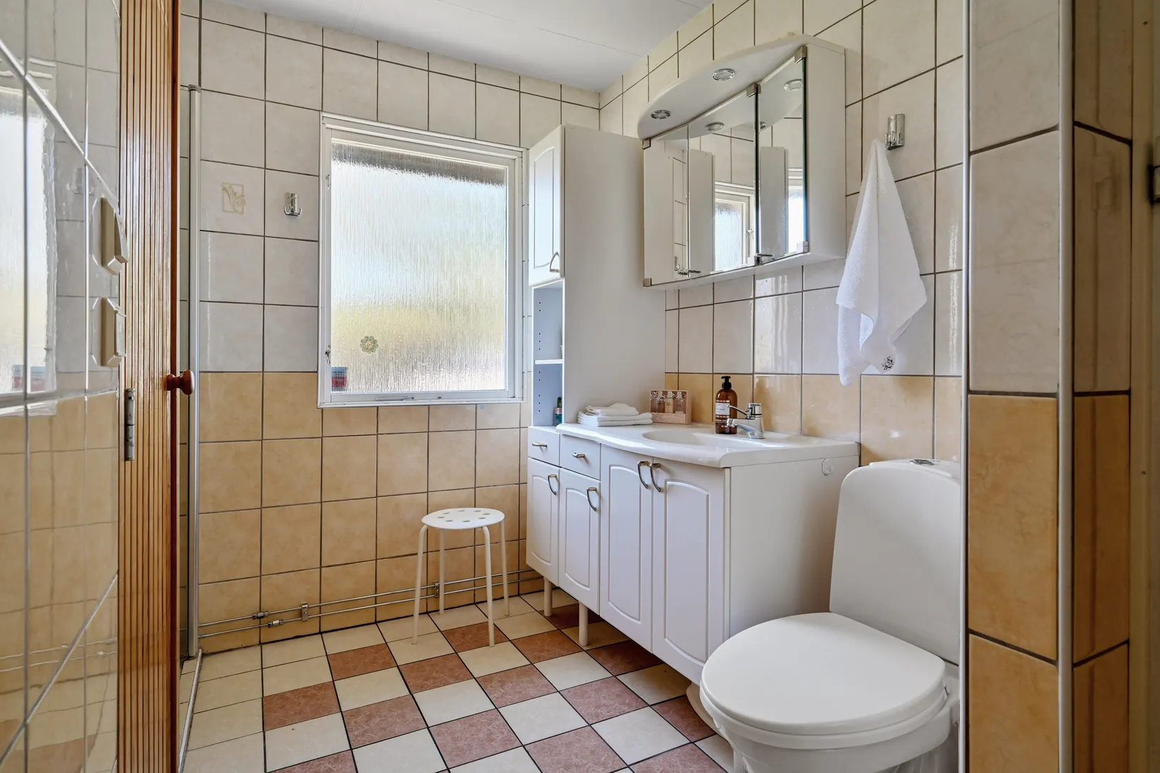 Villa, Betesvägen 12, Tureberg/Centrala Sollentuna, Sollentuna