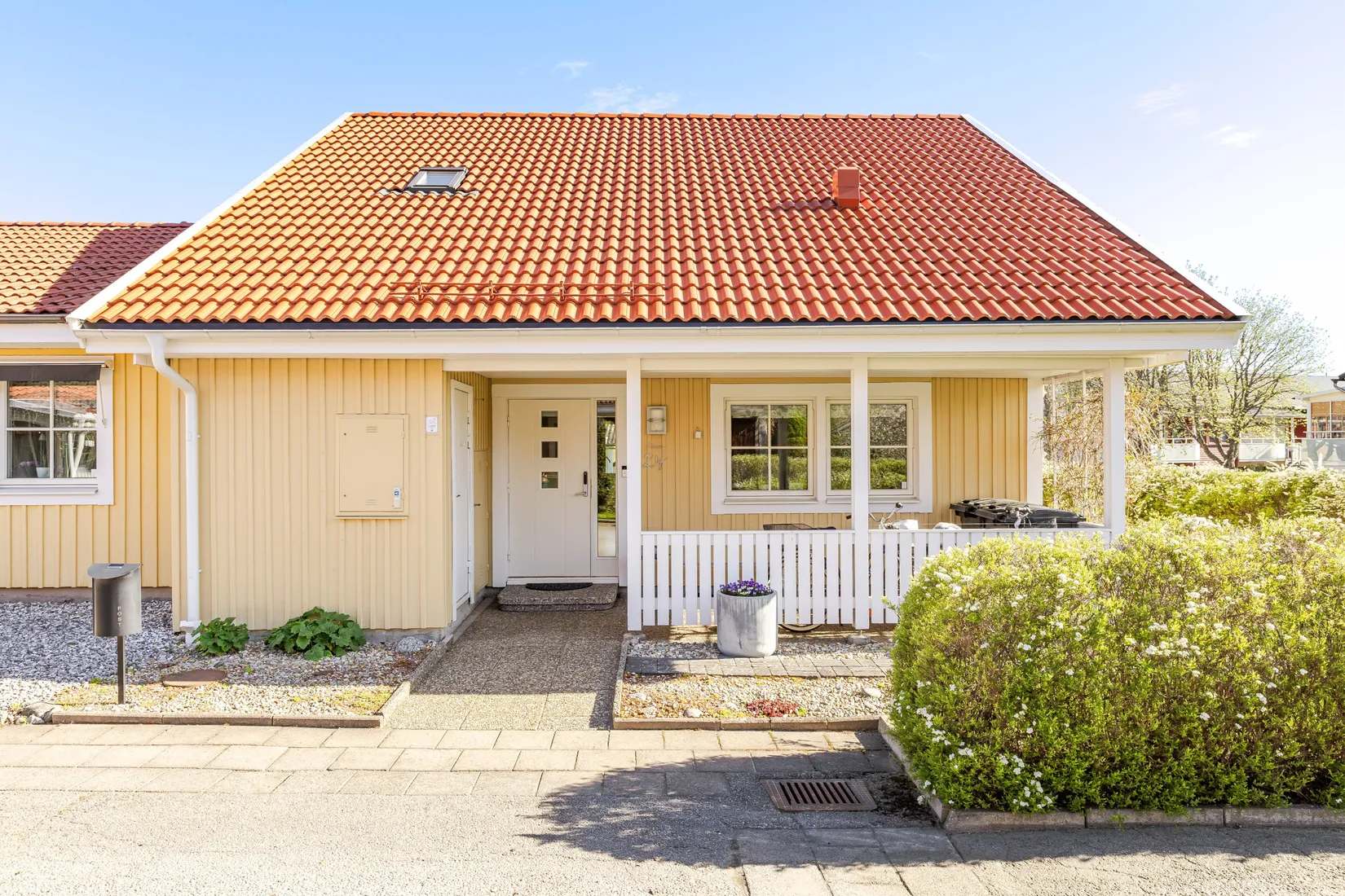Radhus, Odalgatan 24, Lambohov, Linköping
