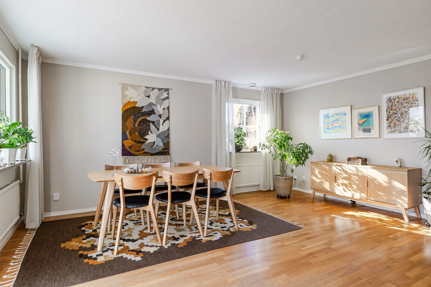 Radhus, Odalgatan 24, Lambohov, Linköping
