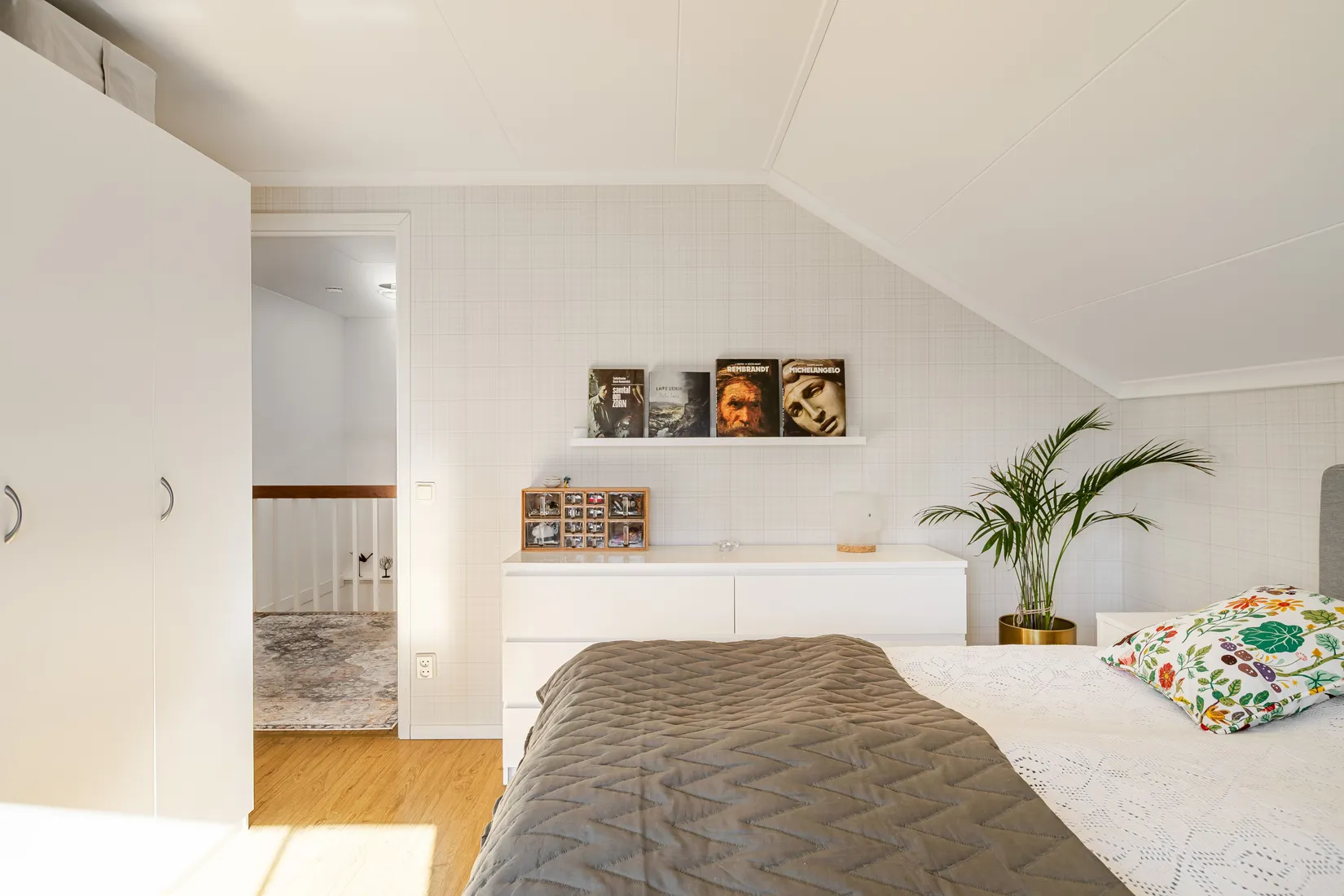 Radhus, Odalgatan 24, Lambohov, Linköping