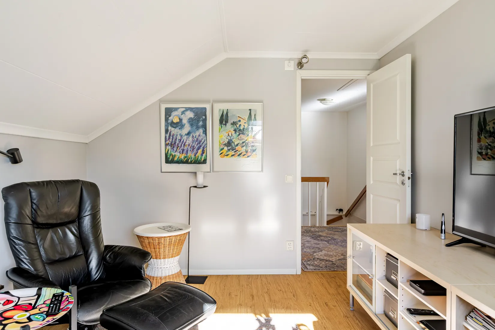 Radhus, Odalgatan 24, Lambohov, Linköping