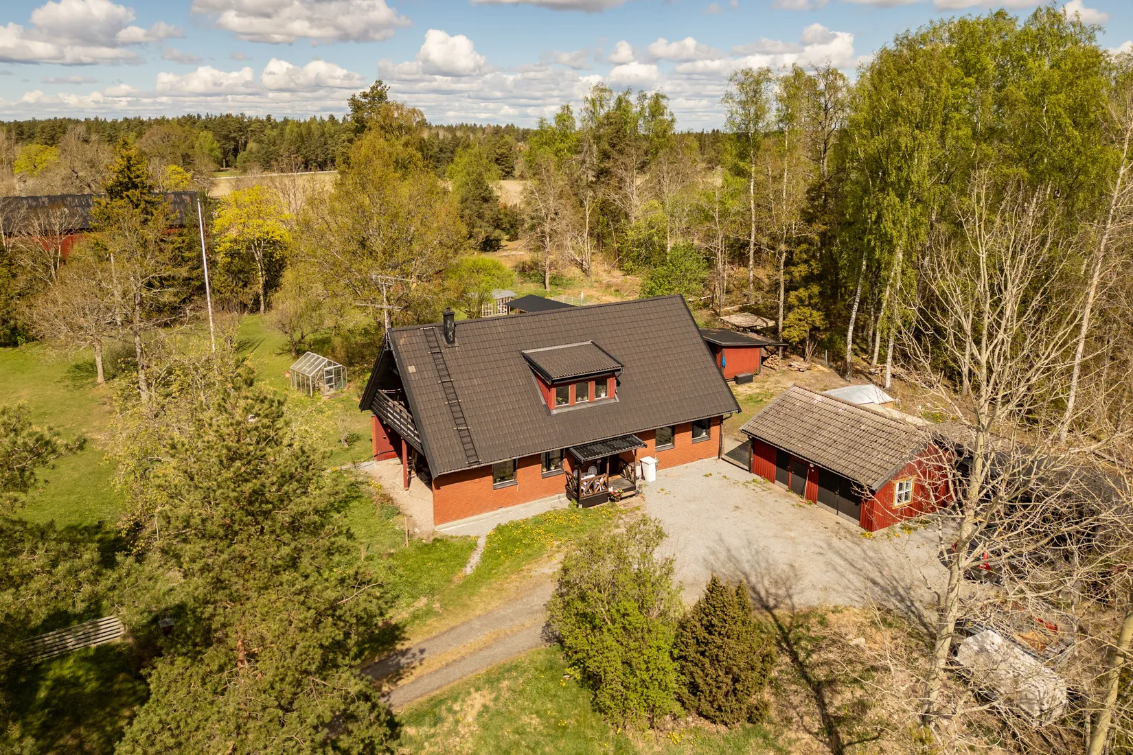 Villa, Vallby Hånningby 11, Vallby, Enköping