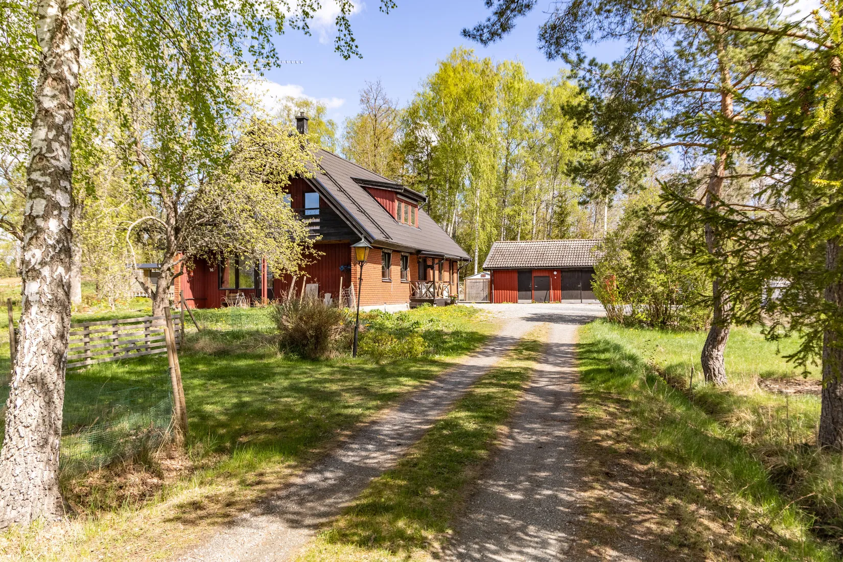 Villa, Vallby Hånningby 11, Vallby, Enköping