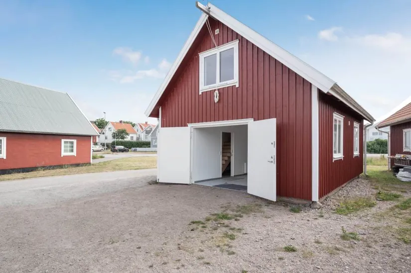 Villa, Sjöbod på Väjerns hamnplan, Väjern, Sotenäs