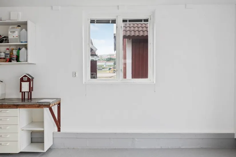 Villa, Sjöbod på Väjerns hamnplan, Väjern, Sotenäs