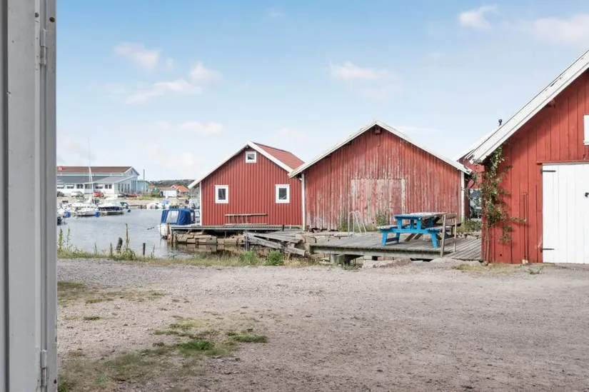 Villa, Sjöbod på Väjerns hamnplan, Väjern, Sotenäs