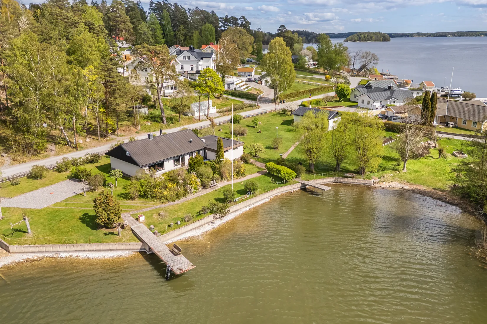 Villa, HUSHOLMSVÄGEN 2, Resarö, Vaxholm