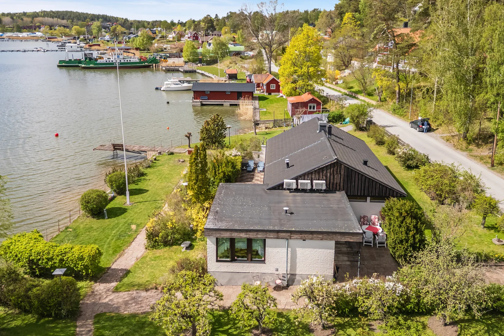 Villa, HUSHOLMSVÄGEN 2, Resarö, Vaxholm