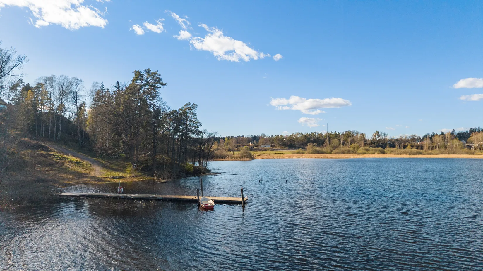 Villa, Radhus, Söderhagsudden 1, Vega Söderhagen Sjönära, Haninge