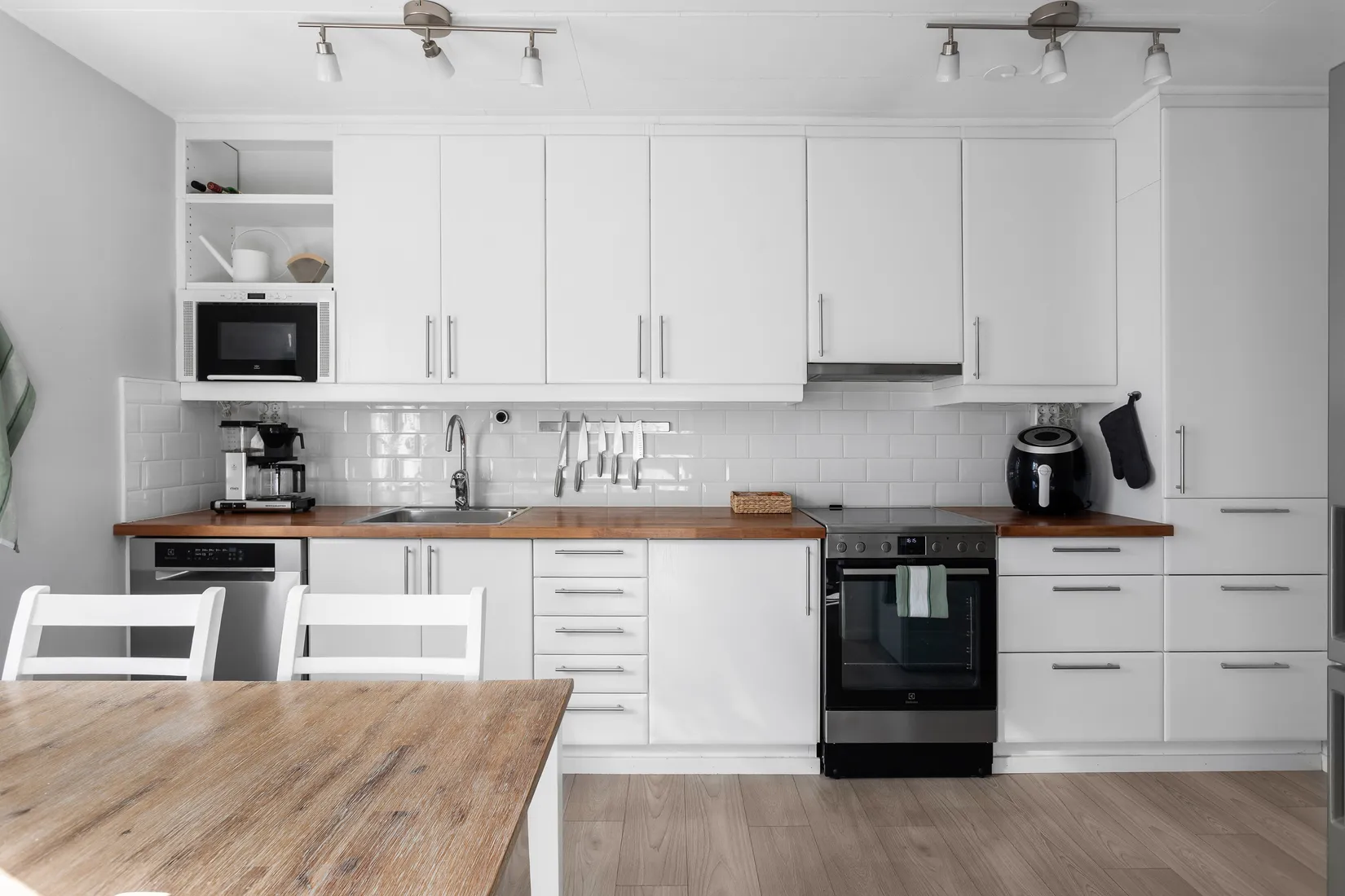 Bostadsrätt, Radhus, Söderbacksvägen 21, Munsö, Ekerö