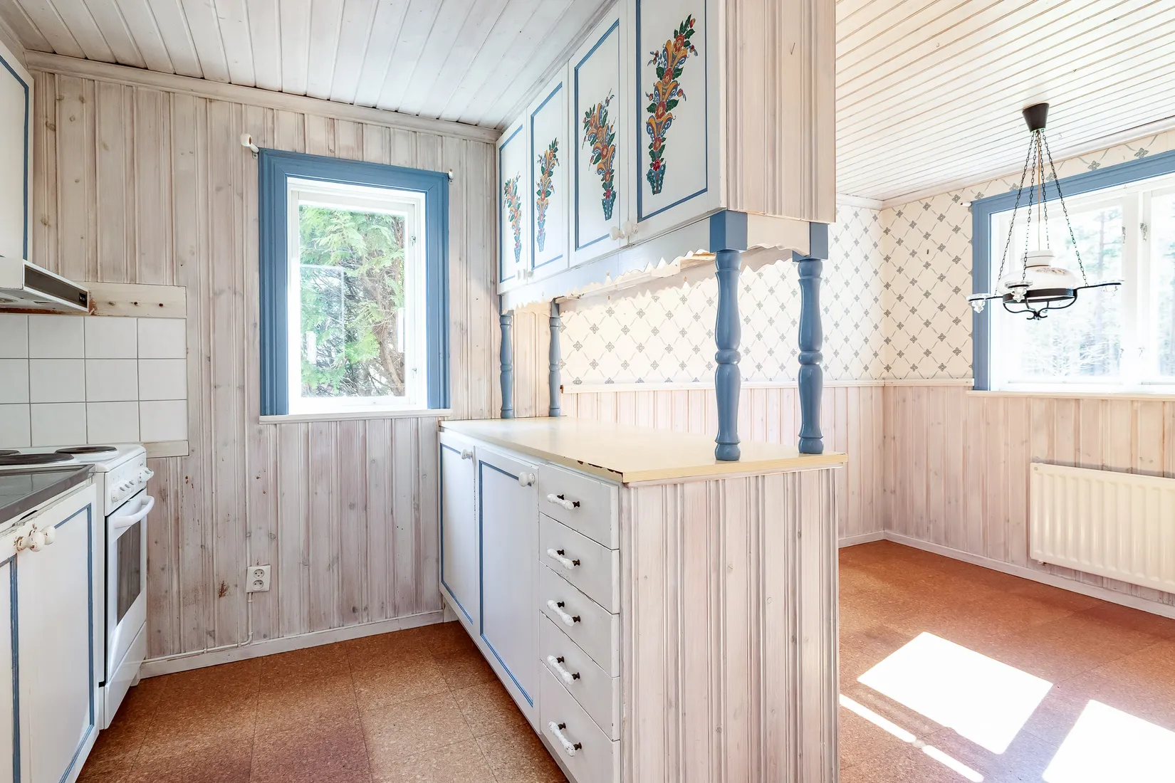 Villa, Orienterarvägen 5, Klockhammar ( 5 km från Närkes kil), Örebro