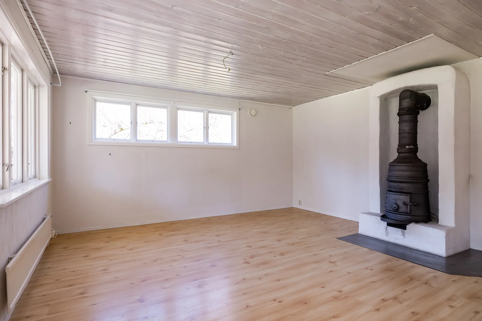 Villa, Orienterarvägen 5, Klockhammar ( 5 km från Närkes kil), Örebro