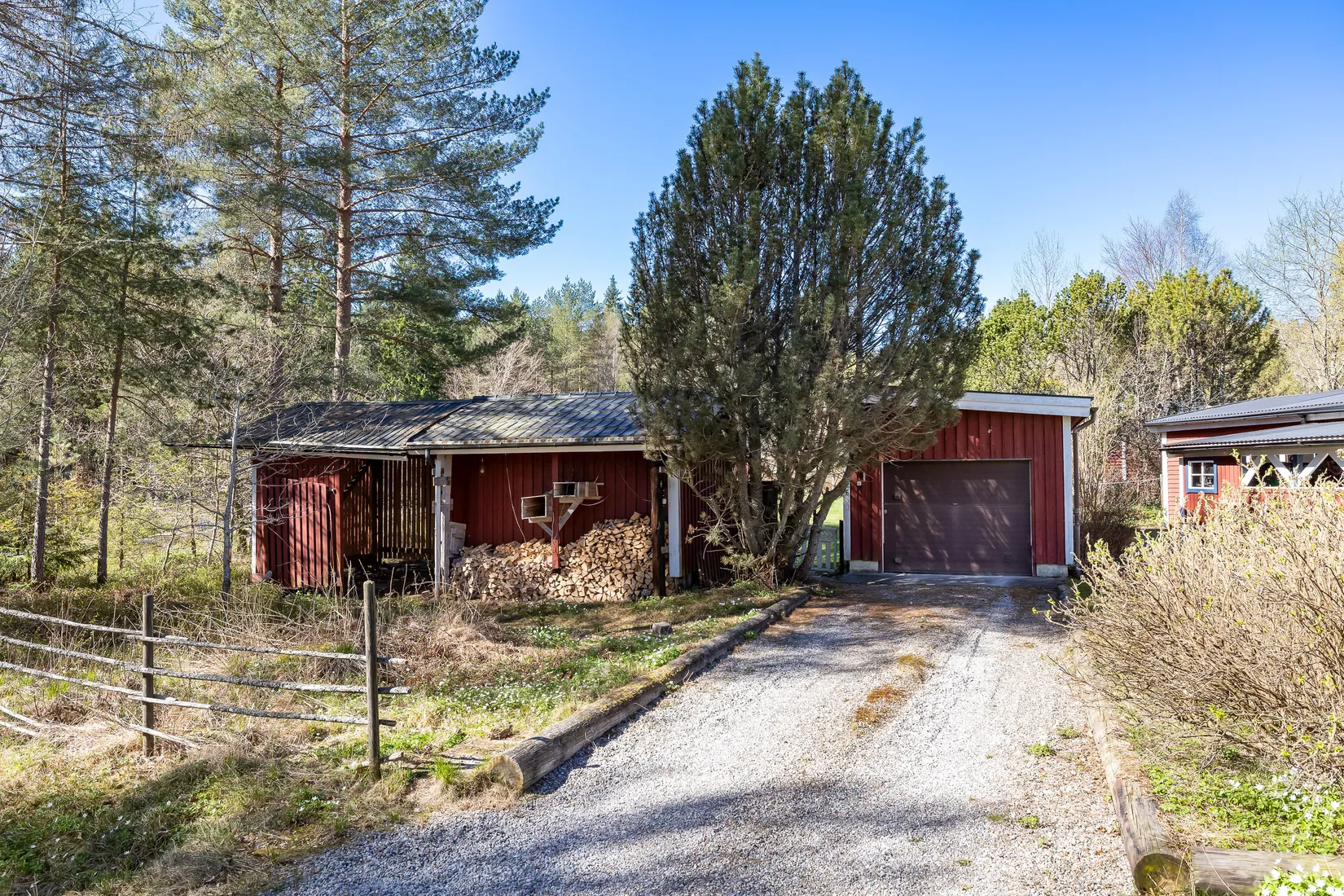 Villa, Orienterarvägen 5, Klockhammar ( 5 km från Närkes kil), Örebro