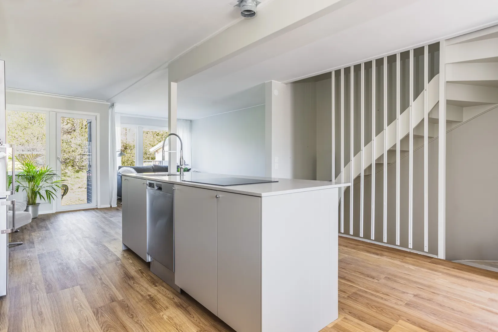 Villa, Radhus, SMEDBYVÄGEN 11, Smedby, Österåker
